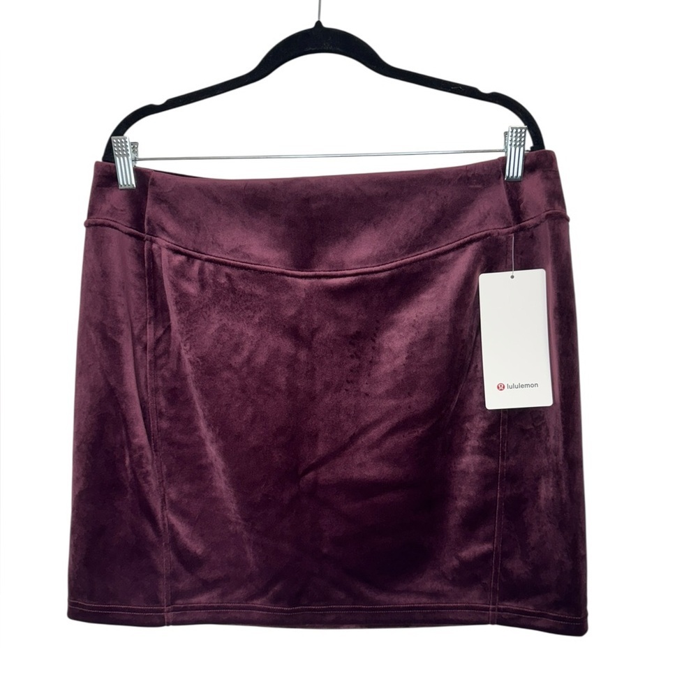 Lululemon Scuba High-Rise Mini Skirt Velvet - Picture 3 of 8